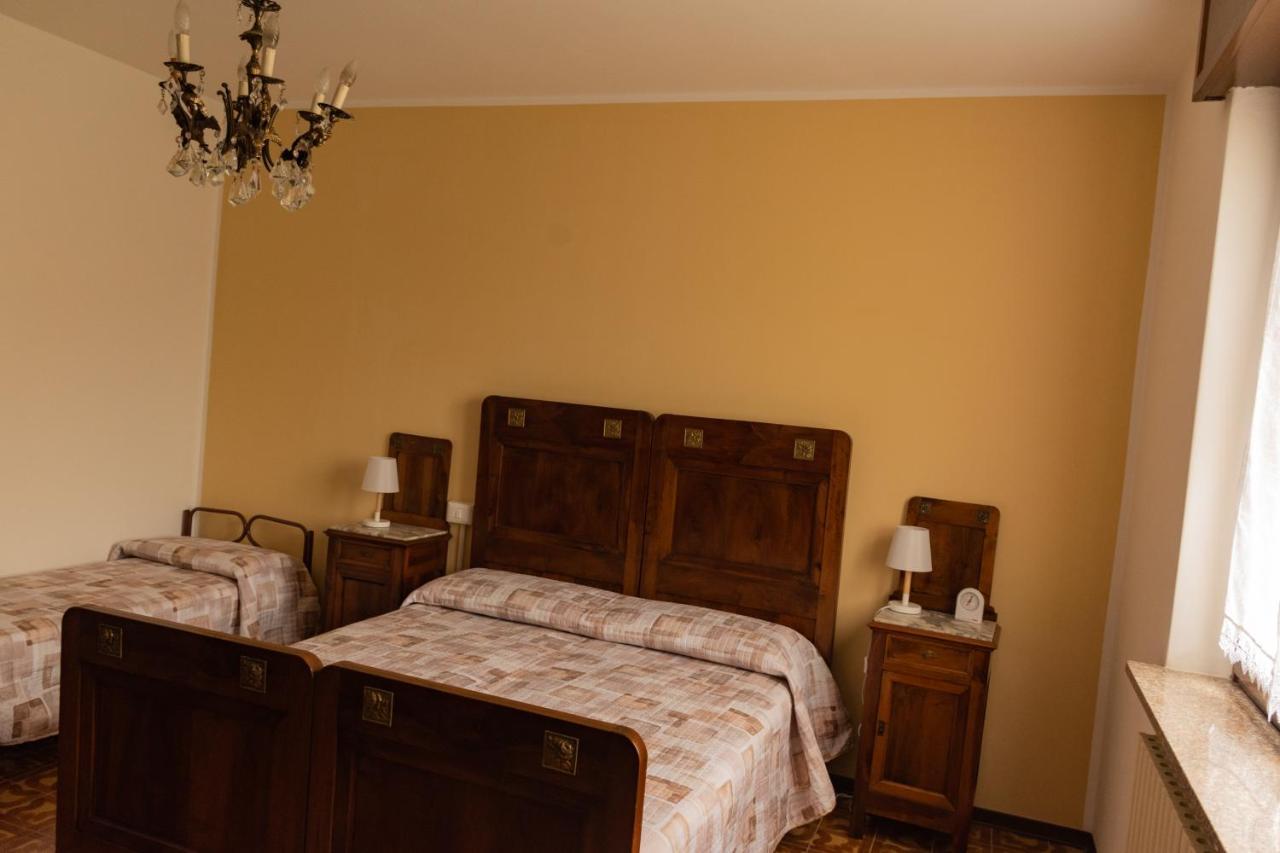 Da Zia Maria Casa Vacanze Monasterolo del Castello Bagian luar foto
